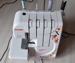  Janome ArtStyle 4057