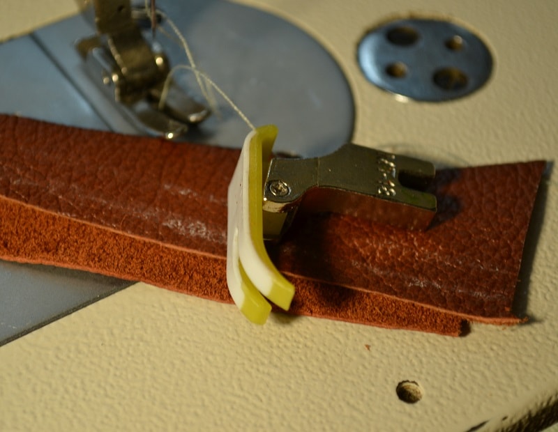 Тефлоновая лапка для швейной машинки